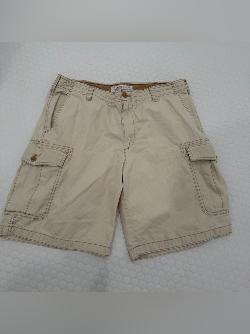 Izod Classic Men's Cargo Shorts in Beige‎ - Relaxed Everyday Style 36